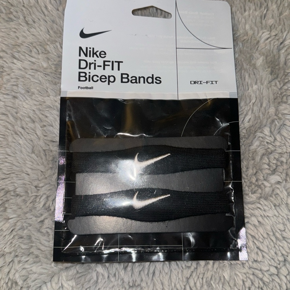Nike Dri-FIT Bicep Bands
